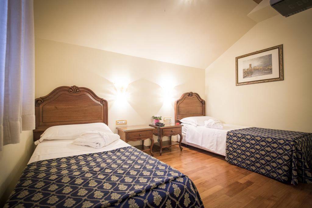 Hotel Spessotto Portogruaro Bagian luar foto