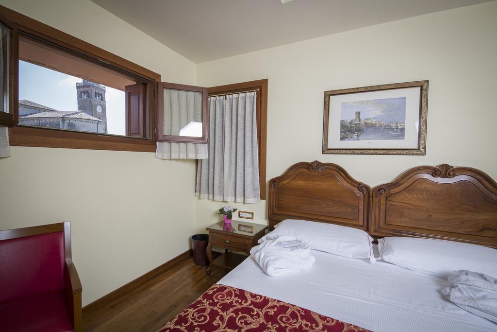 Hotel Spessotto Portogruaro Bagian luar foto