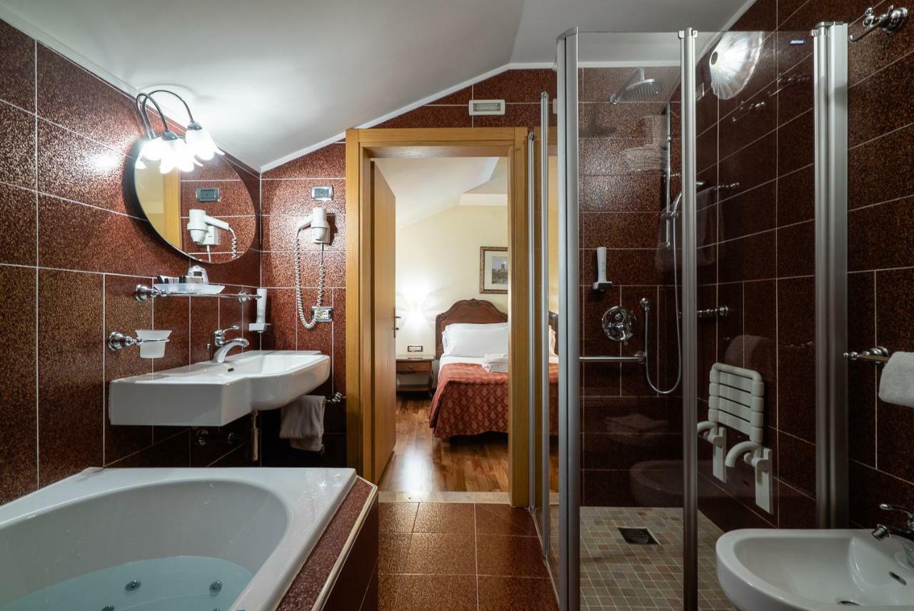 Hotel Spessotto Portogruaro Bagian luar foto